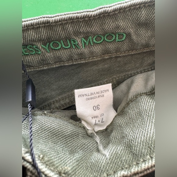 Seven7 7.7 Olive Green Carpenter Mid-Rise Jeans size 30 - Picture 15 of 15